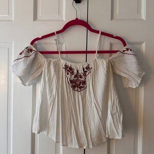 Abercrombie & Fitch White Off the Shoulder Top - Size Medium